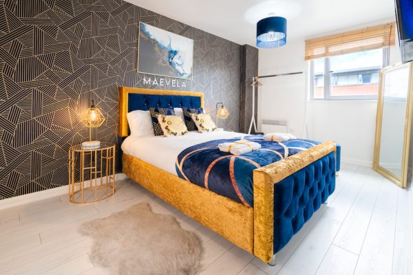 2 Bed Luxury Penthouse Refurb 6