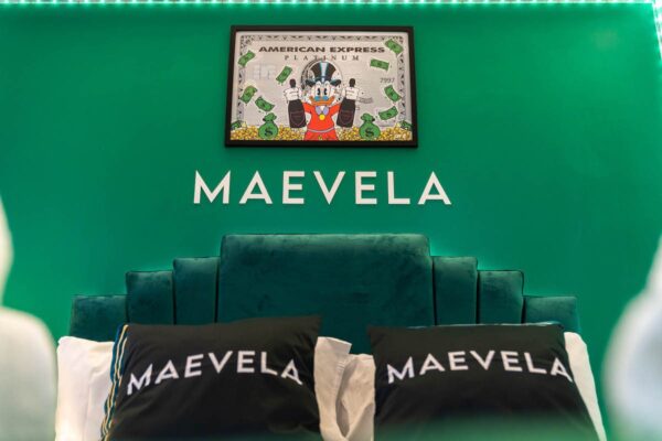 Rolex Themed Studio Apt 19