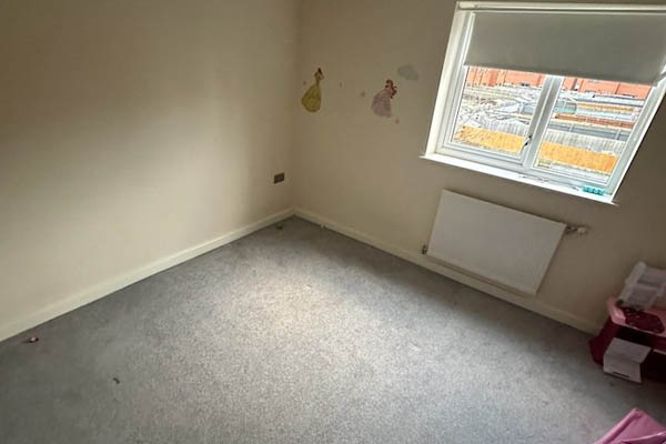 Orange 1 Bed Apt 5
