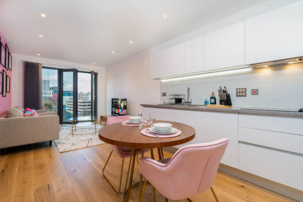 1 Bed Pink Apt Refurb 50