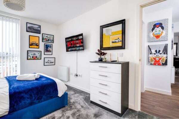 2 Bed Lambo Penthouse Refurb 45
