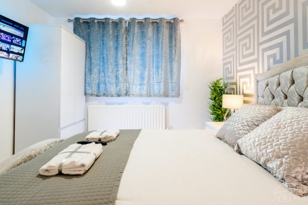 1 Bedroom Apt City Centre 15