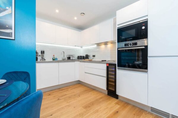 2-bed apartment refurbishment