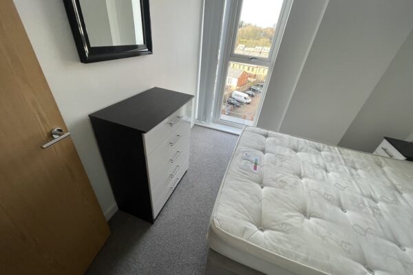 2 Bed Lambo Penthouse Refurb 36