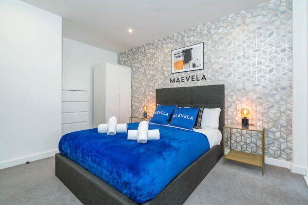 2 Bed Apt Refurb 9