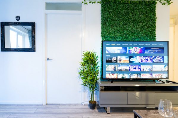 1 Bedroom Apt City Centre 1