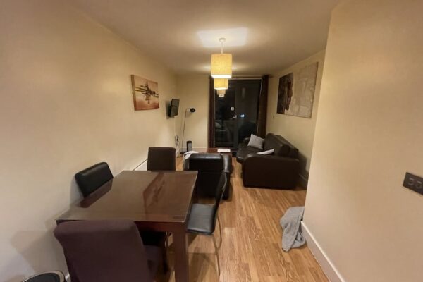 Versace Style Refurb 1 Bed 43