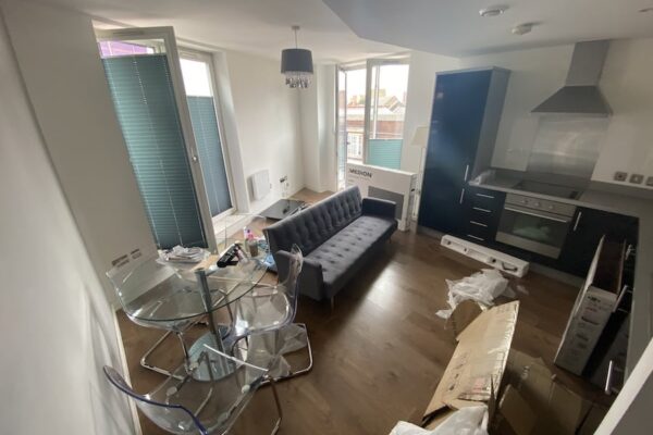 2-bed apartment refurbishment