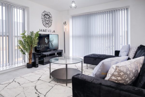 2 Bed Apt City Centre - Deep Refurb 6