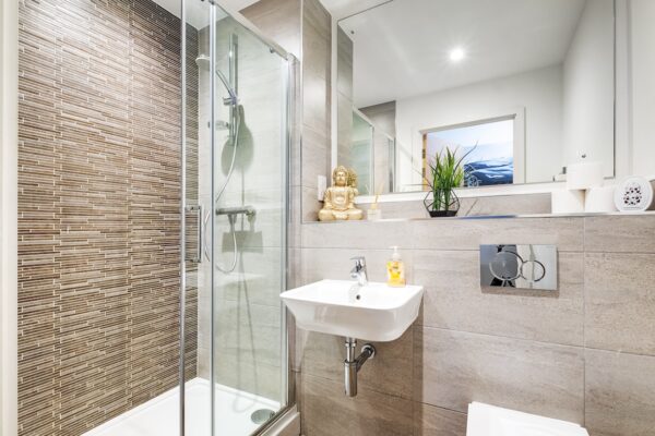 2 Bed Lambo Penthouse Refurb 6