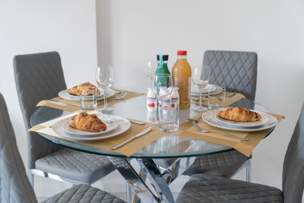 2 Bed Luxury Penthouse Refurb 23