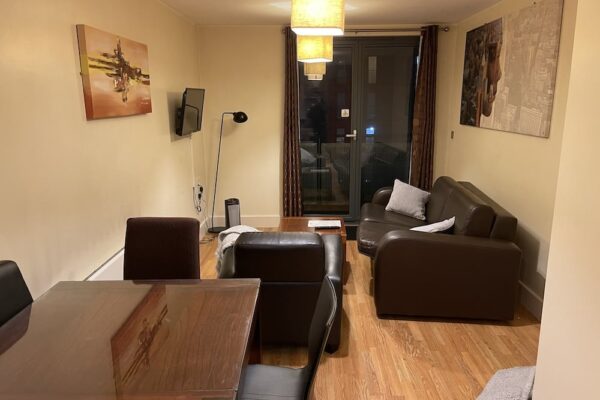 Versace Style Refurb 1 Bed 40