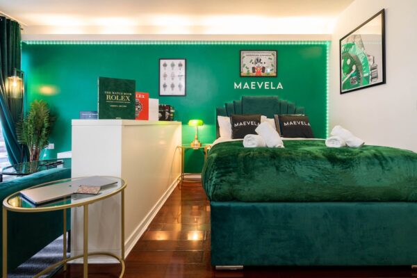 Rolex Themed Studio Apt 2