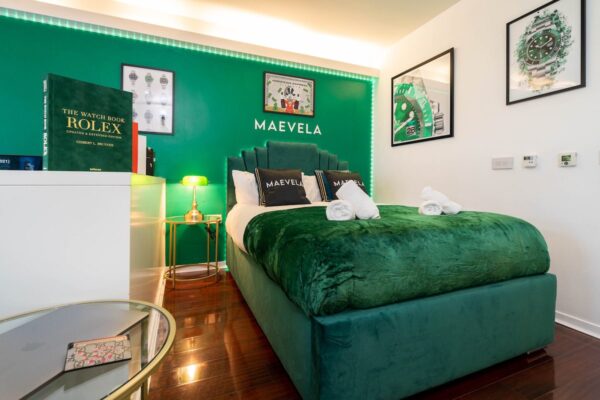 Modern 2-bed apartment refurbishment