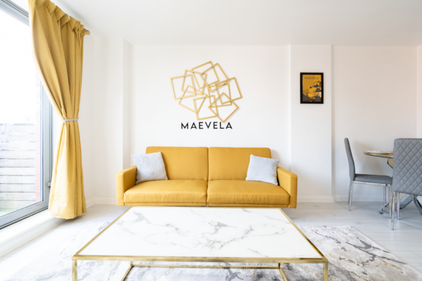 2 Bed Luxury Penthouse Refurb 8