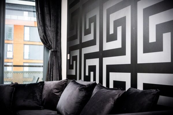 Versace Style Refurb 1 Bed 21