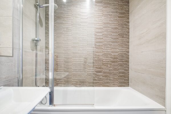 2 Bed Lambo Penthouse Refurb 43